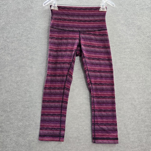 Lululemon Activewear Pants 6 Purple Striped Leggings Wunder Under High Rise Crop - Picture 1 of 9
